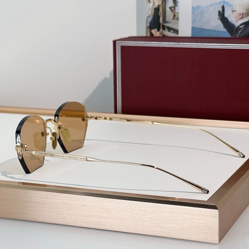 New Design OATMAN Sunglasses W - Board Game Oath recension och pris